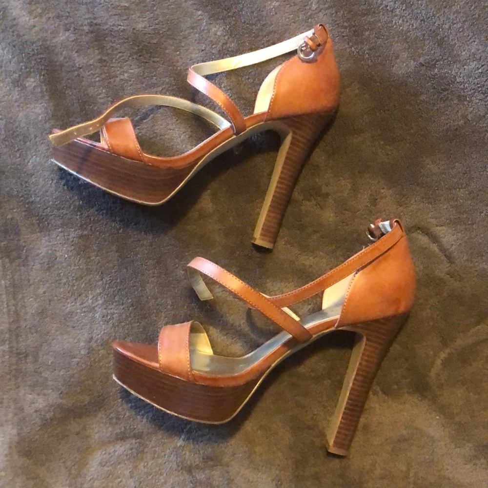 Guess platform heels.